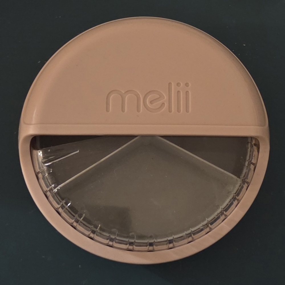 Melii Pink Spin Snack Container